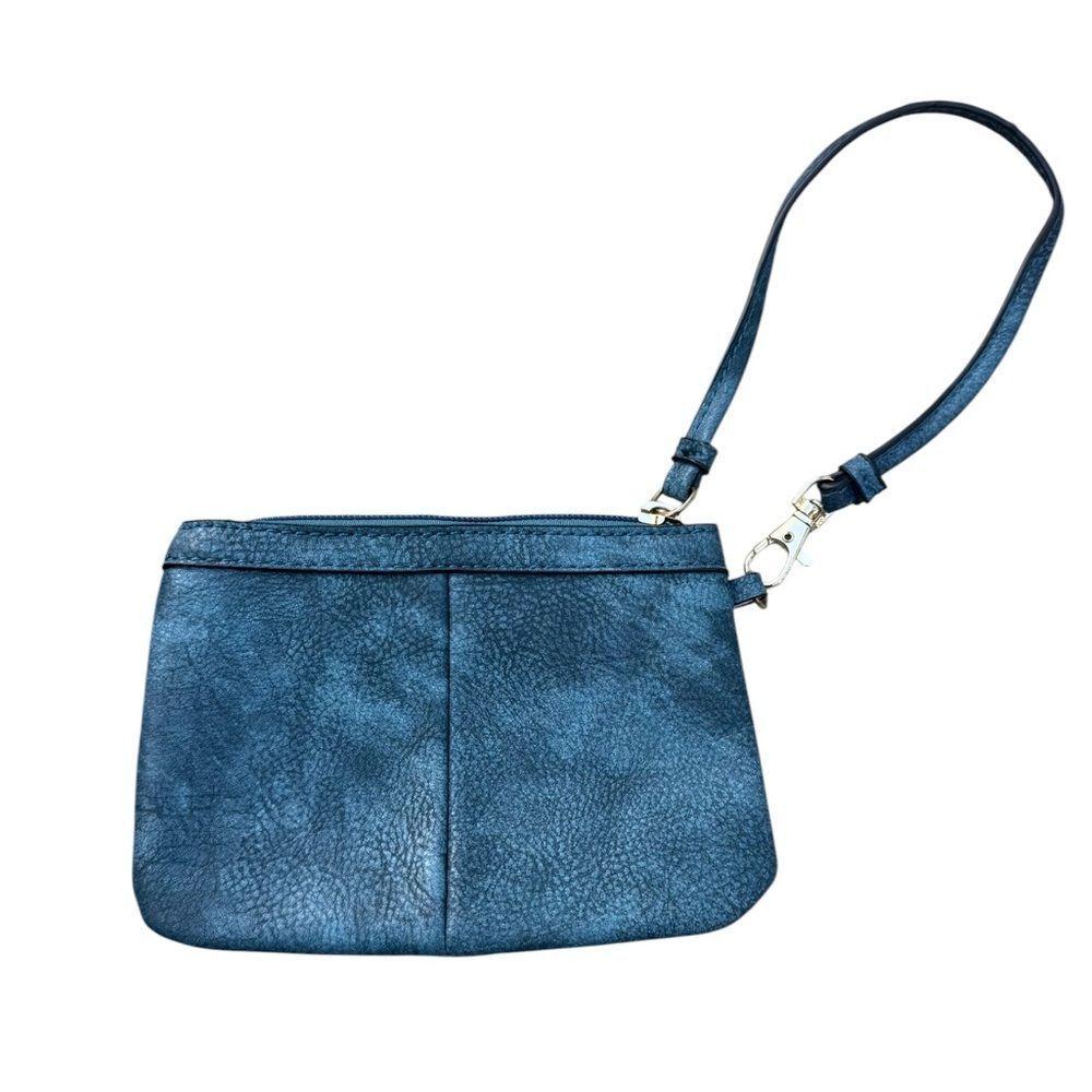 Wilson’s Leather‎ Wristlet in blue zip